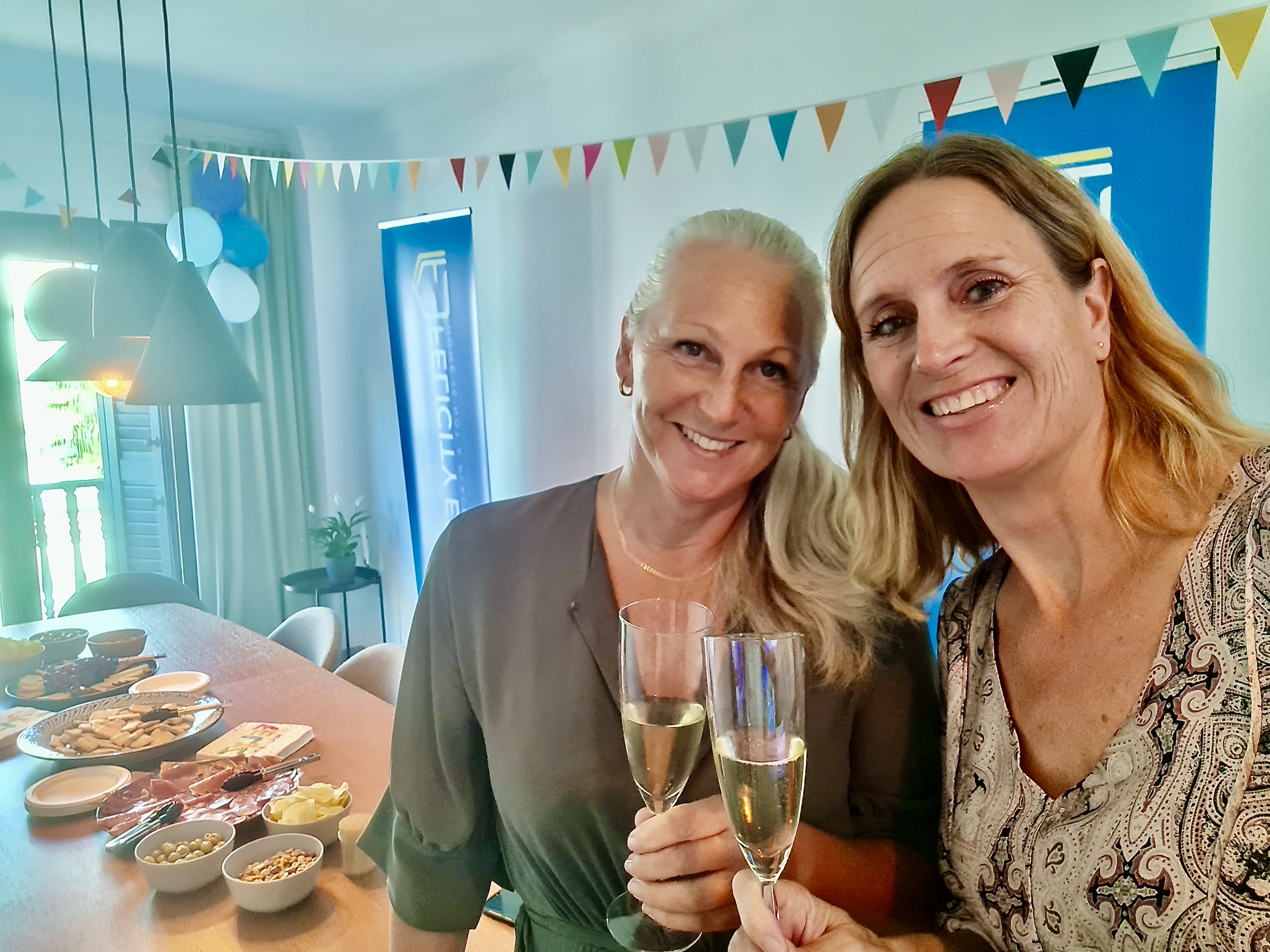 Aniversario de Felicity Estates 2022 Felicity Estates